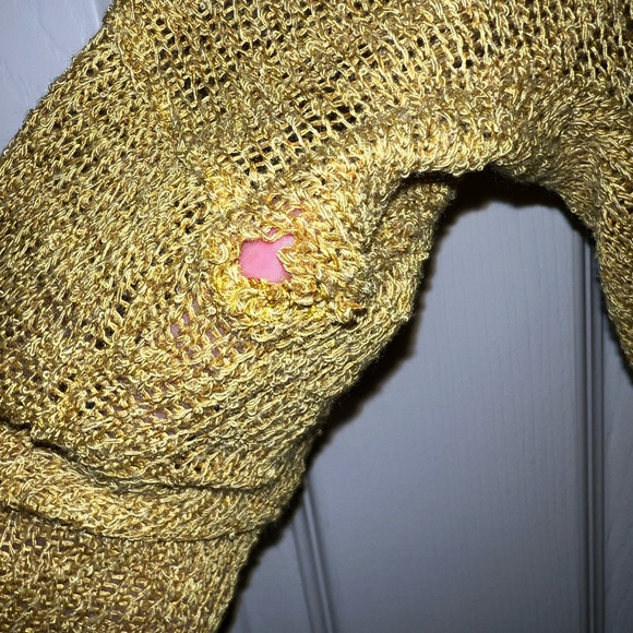 Lulu’s Open Back Sweater - Picture 5 of 5